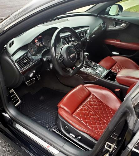 Interior Detail Full3